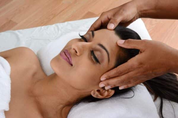 Indian Head Massage - Image 2